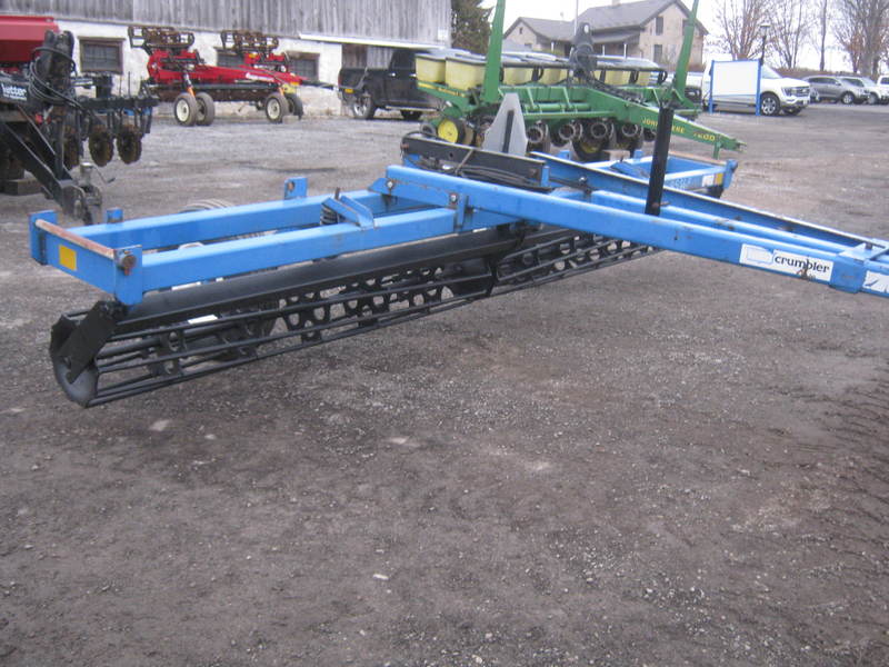 Tillage Equipment  DMI Crumbler Photo